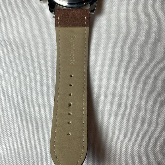 Daniel Hechter Men’s Atlas Watch Near New worn only once. - Picture 8 of 11